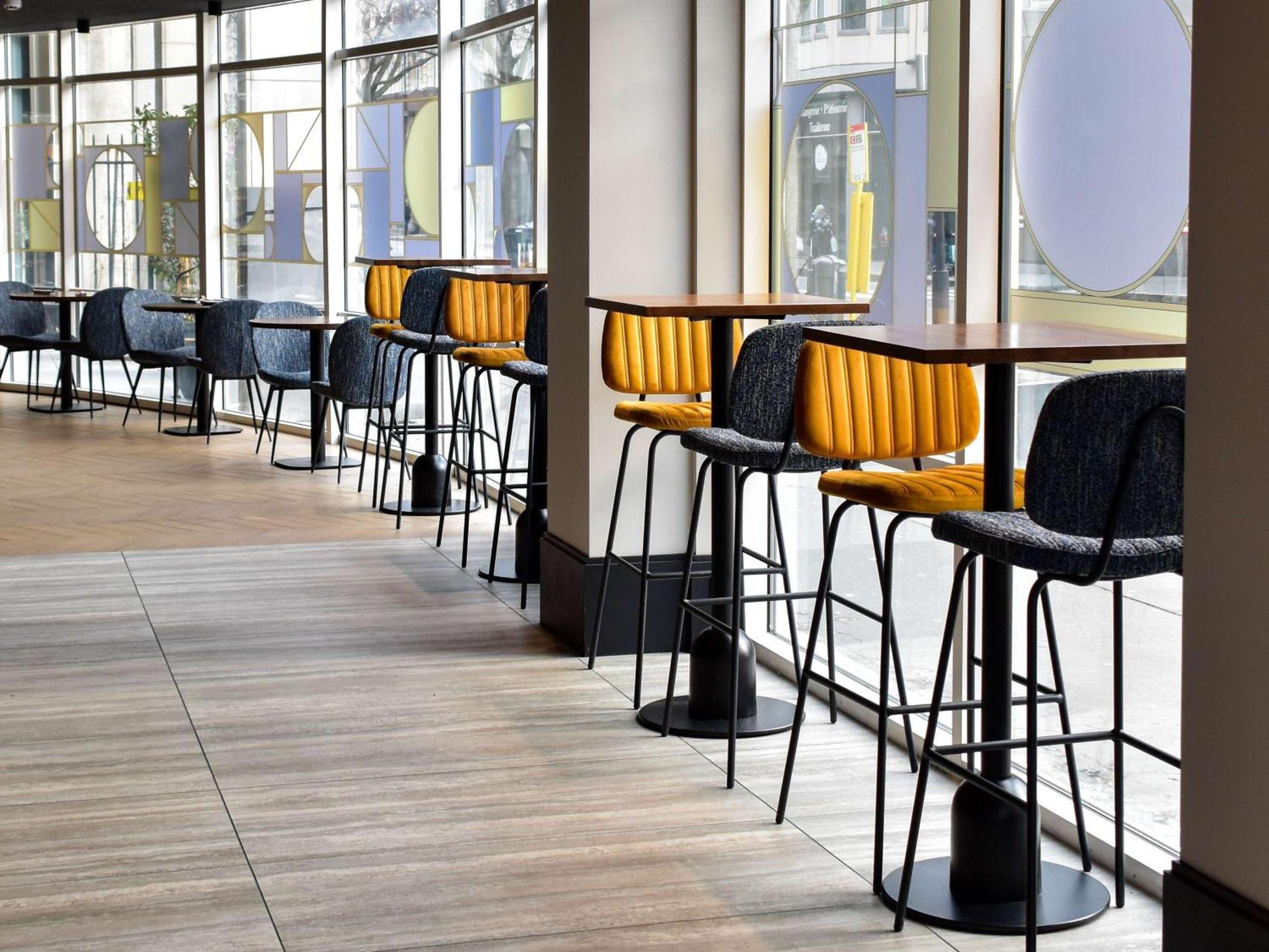 Hotel Mercure Lyon Centre Charpennes Вильорбан Екстериор снимка